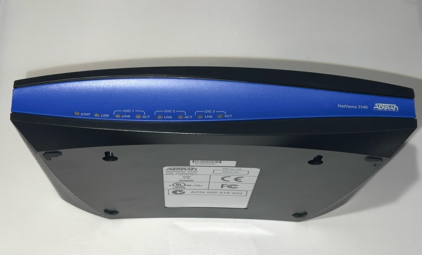 Adtran NetVanta 3140 Gigabit Ethernet Switch Router 1700340F1 W/ power cord